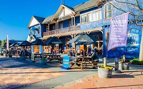 The Blue Pub